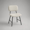 Chaise de salle à manger rembourrée en bouclé polyester écru avec dossier arrondi et pieds en acier noir, 52 × 55 × 78 cm